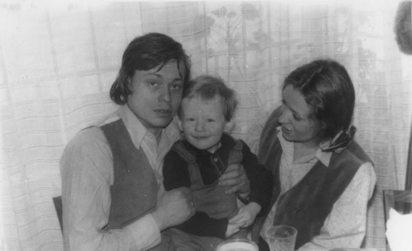 Николай Караченцов с женой и сыном, Андреем Николаевичем Караченцовым