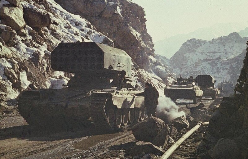 ТОС-1 "Буратино" в Афганистане. 1980-е годы.