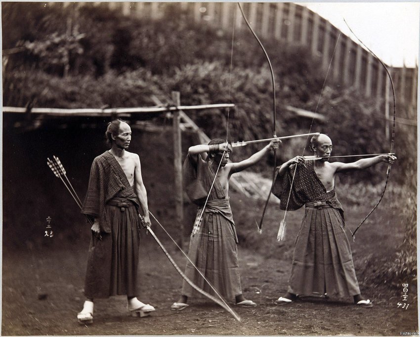 Три лучника, Япония, примерно 1860–1900 года