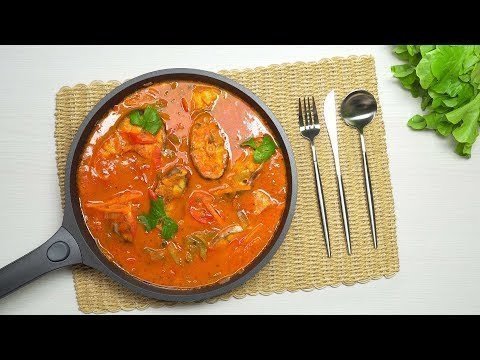 Рыба тушеная в томатном соусе с овощами 
