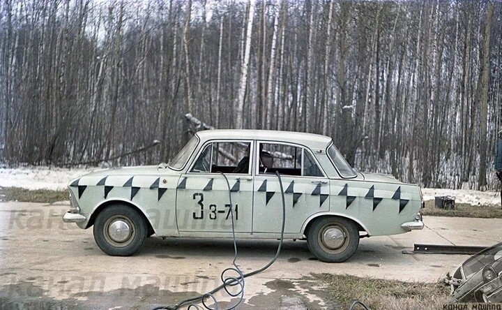Как проводили краш-тест автомобиля "Москвич 412"