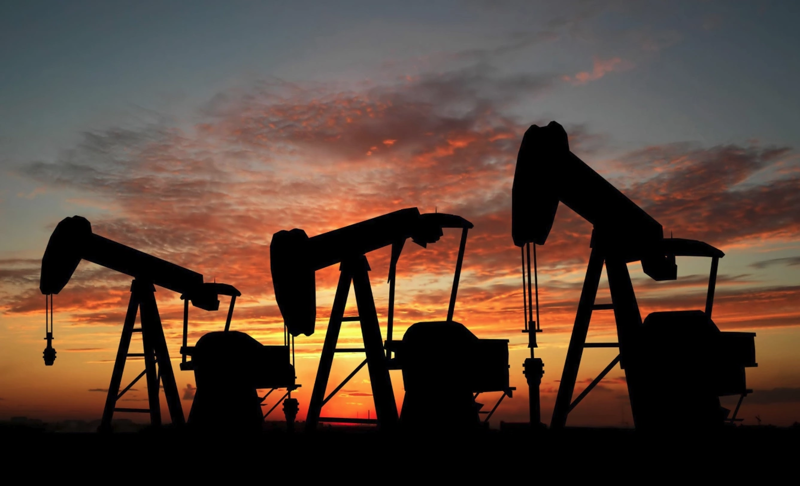 Как крутить ценой на нефть и не оставаться внакладе