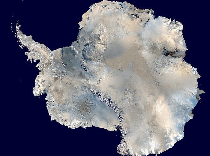 Площадь Антарктиды вдвое больше площади США