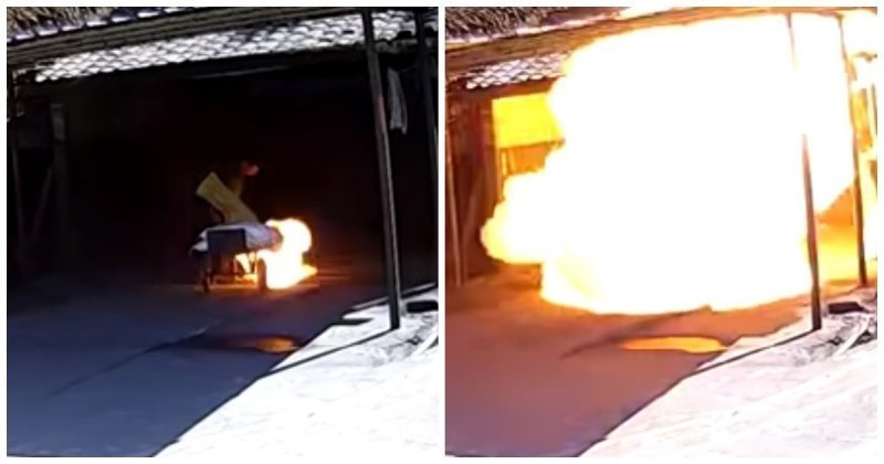 Взрыв возле входа на китайскую фабрику фейерверков попал на видео