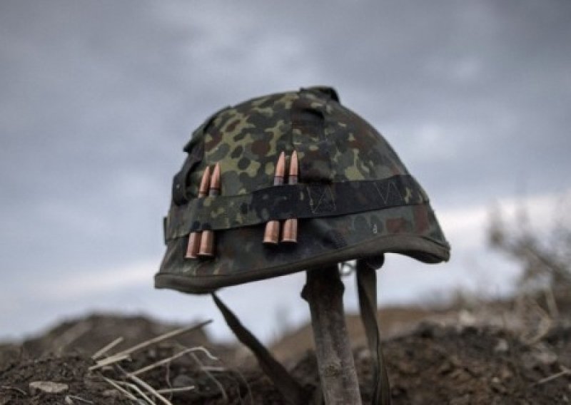 Этого не расскажут на Украине: каковы небоевые потери на Донбассе среди ВСУ?