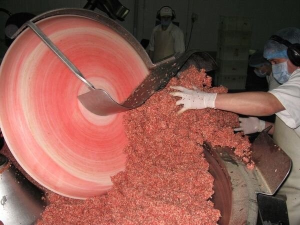 6. Производство сырокопченой колбасы - трудоемкий процесс