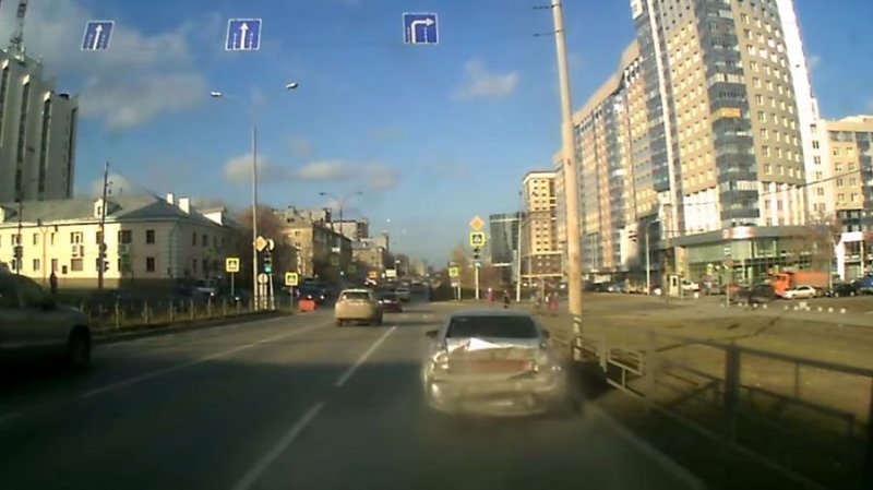 Непонятная автоподстава в Екатеринбурге