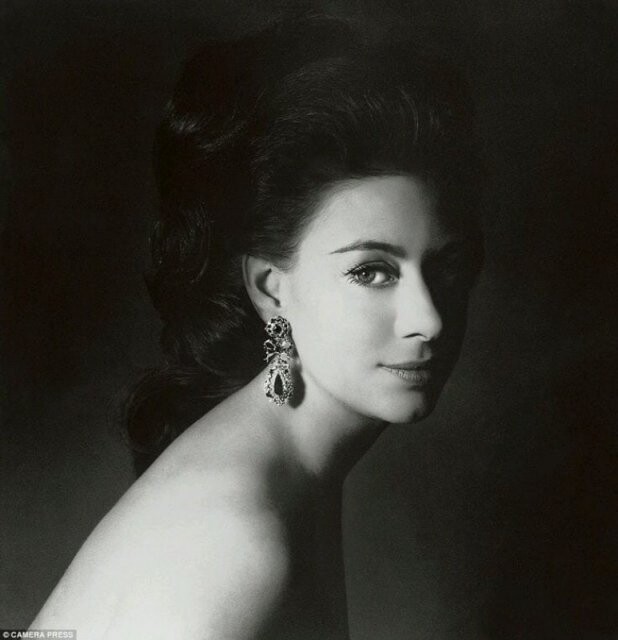 Принцесса Маргарет, младшая сестра королевы Елизаветы, 1967г.