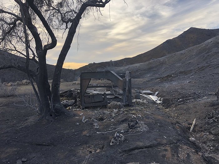 Жертва калифорнийских пожаров поделилась своим горем в сети