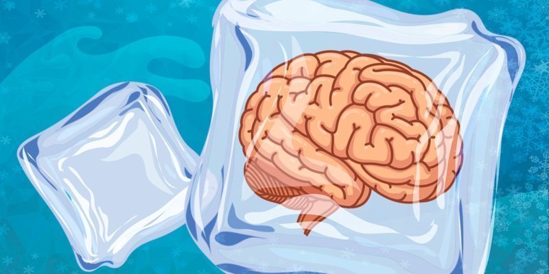 «Заморозка мозга» или почему болит голова от мороженного