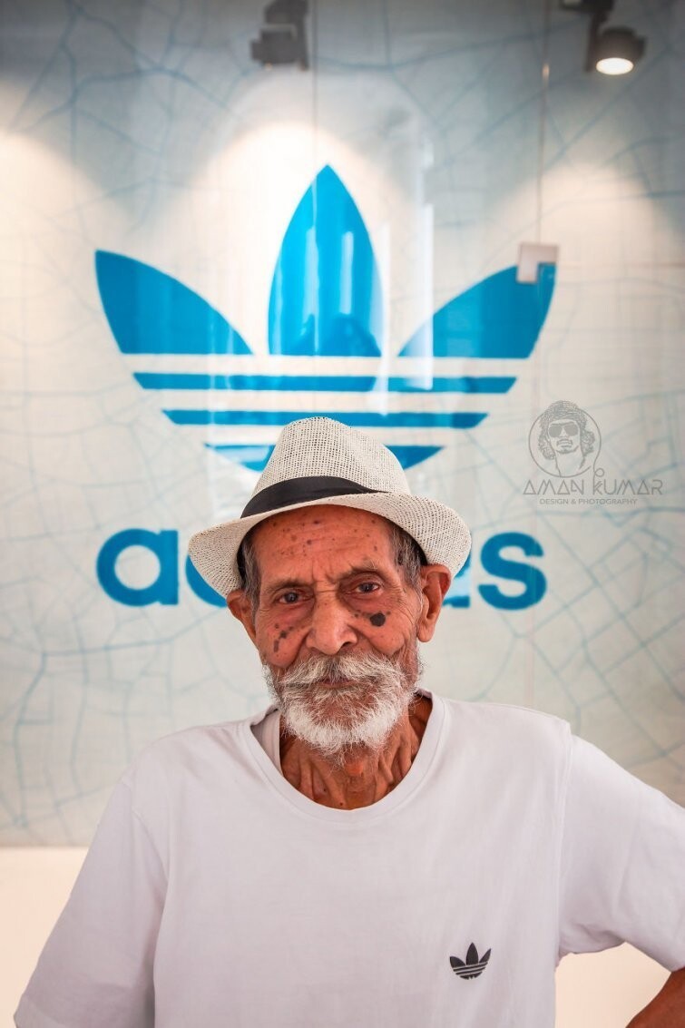 Парень нарядил своего 98-летнего дедулю как хипстера, и тот снова почувствовал себя молодым