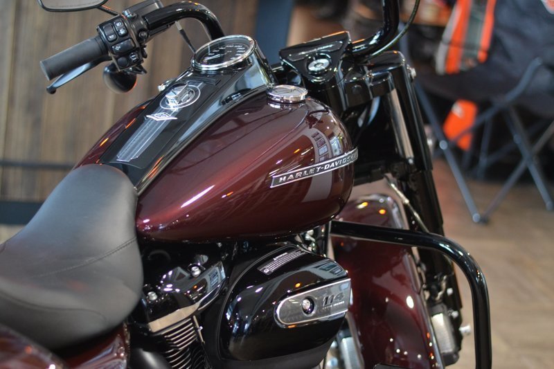 Новый Road King Special Harley-Davidson 2019 модельного года