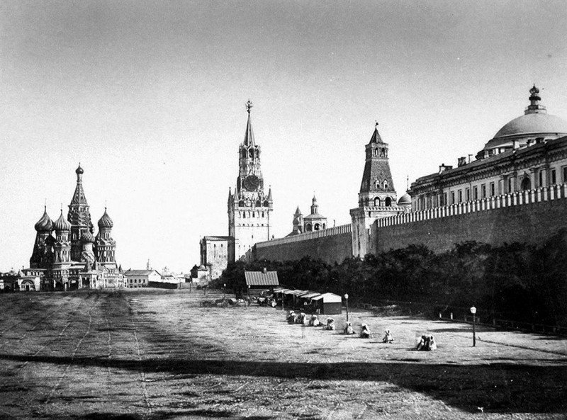 Одна из самых старых фотографий Красной площади, Москва, 1856 год. 