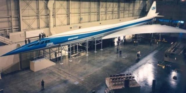 Прототип сверхзвукового пассажирского самолета Boeing 2707, 1970 год, США 