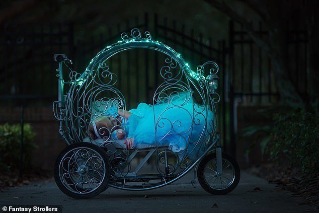 В парке Диснея запустят уникальные фантазийные коляски для детей