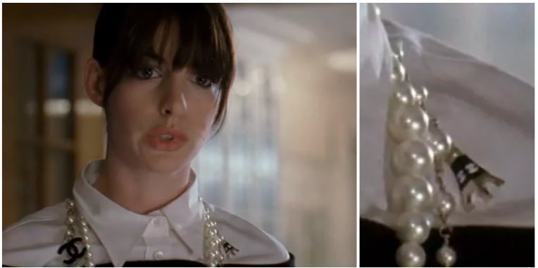 2. А в сцене, где героине Энди сообщают, что она отправится в Париж вместо коллеги, на ней надеты бусы Chanel с фигуркой Эйфелевой башни