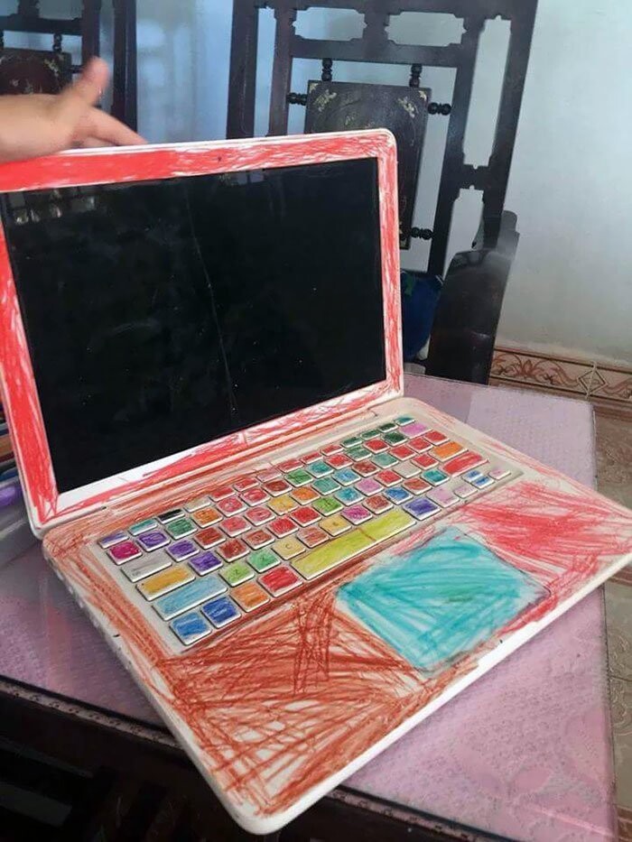 Когда дал детям поиграть с ноутбуком 