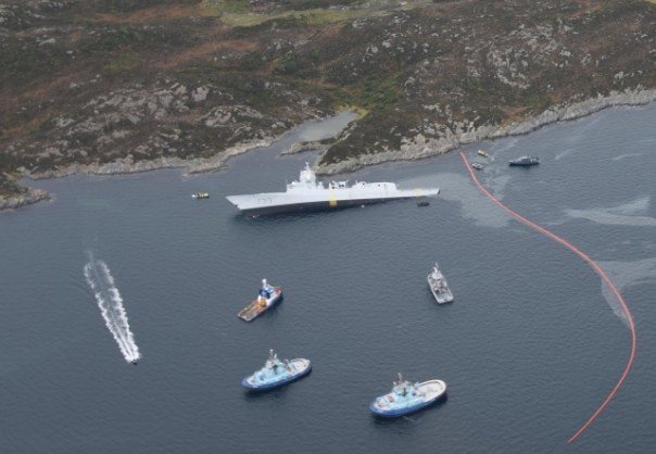 Норвегия нашла виновных в гибели фрегата Helge Ingstad