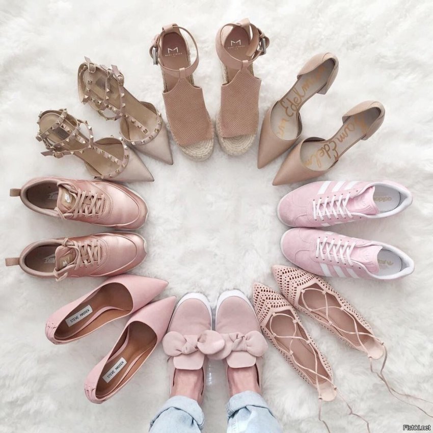 Люди женятся, е*утся,