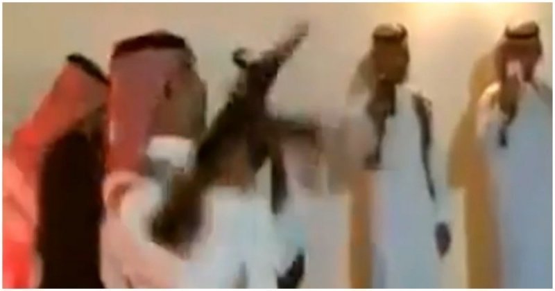 Чуть не подстрелил гостя на арабской свадьбе