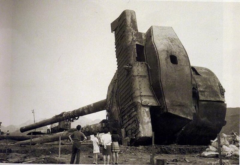 Башня линкора «Муцу», извлеченная из Хиросимского залива