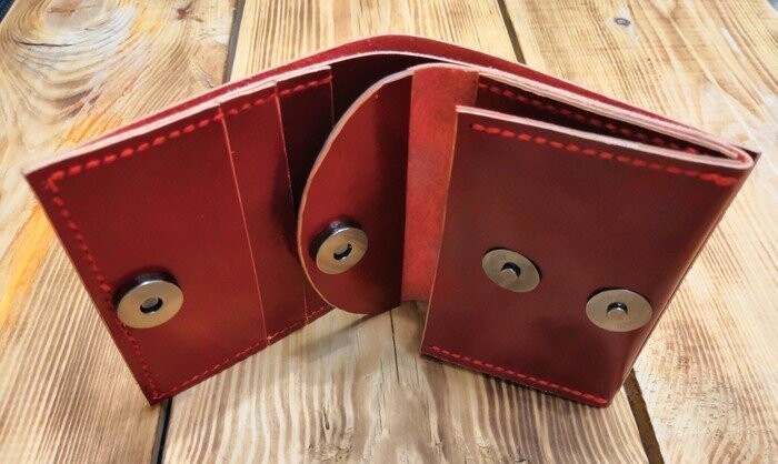 Красный кошелек - женский кошелек