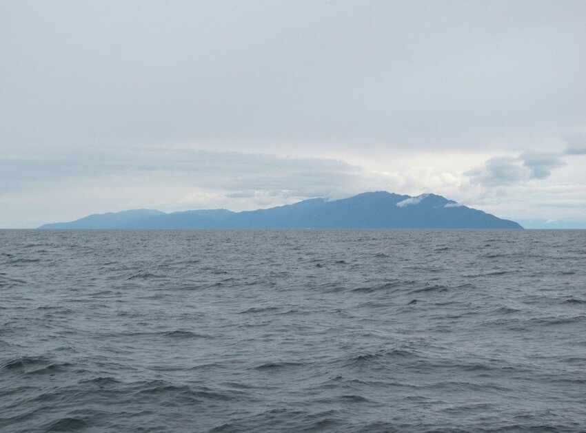 Морской переход. Остров Богучан на Байкале. Святой нос на Байкале фото.