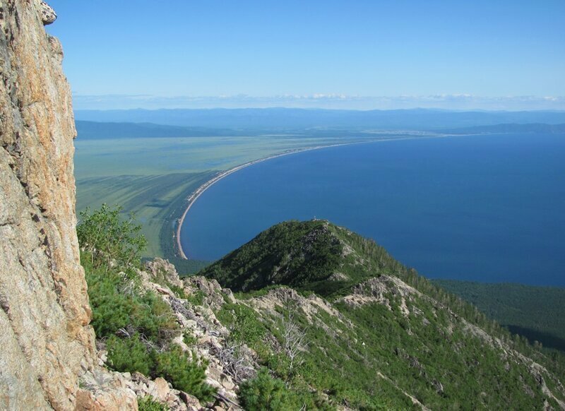 Байкал. Восхождение на плато полуострова Святой Нос