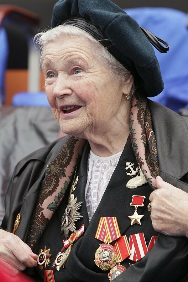 Последнему в мире герою Советского Союза-женщине 22 декабря исполняется 95 лет