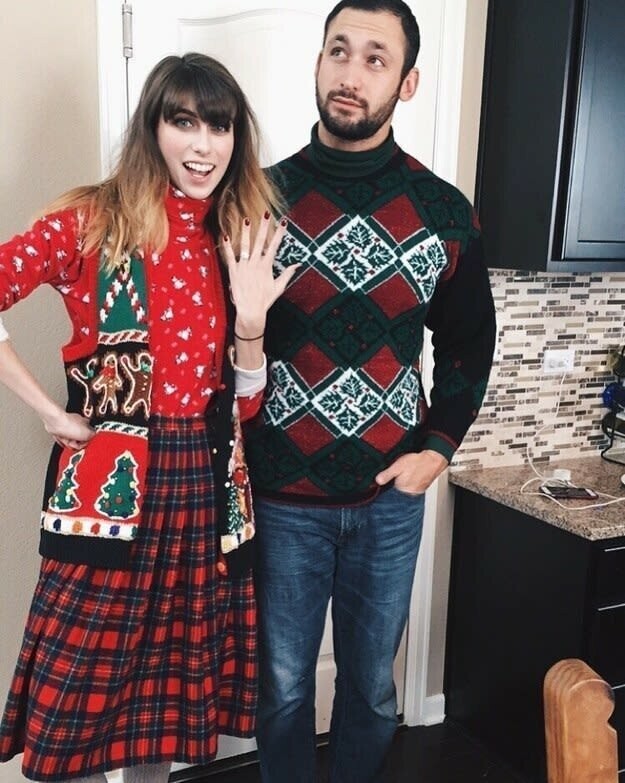 Уродские рождественские свитера - дело семейное
