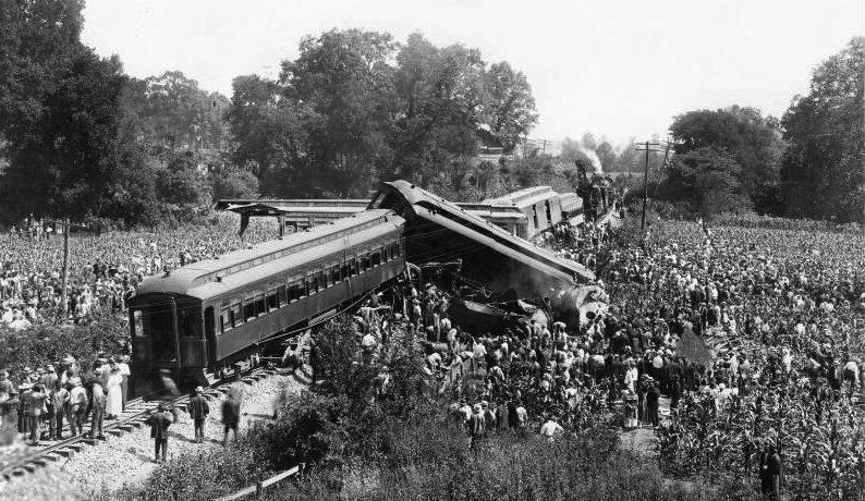 Лобовое столкновение 2-х пассажирских поездов (погибло 101 человек). 9 июля 1918 г. Нашвилл. Штат Теннесси. США