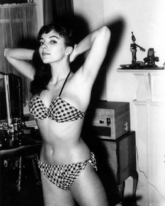 Джоан Коллинз, 1950-е