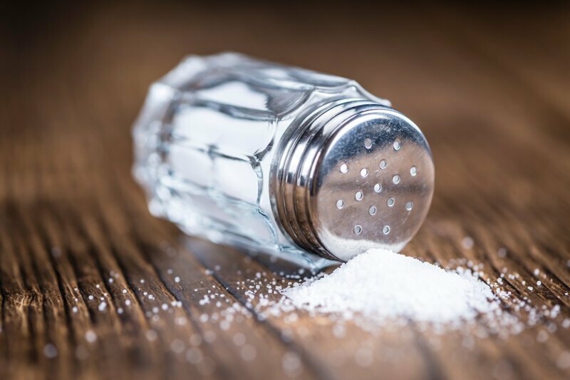В школьных столовых запретят использовать соль без йода