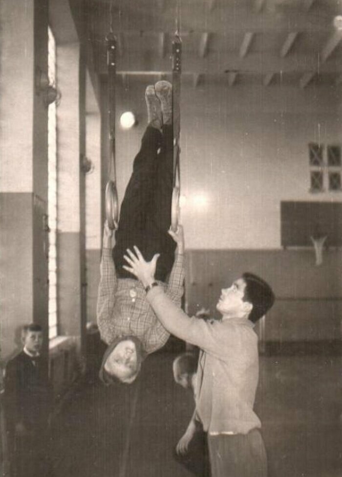 Урок физкультуры в Саратове, 1970-е