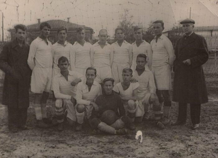 Футбольная команда ДСО «Водник». Архангельск, 1940 год