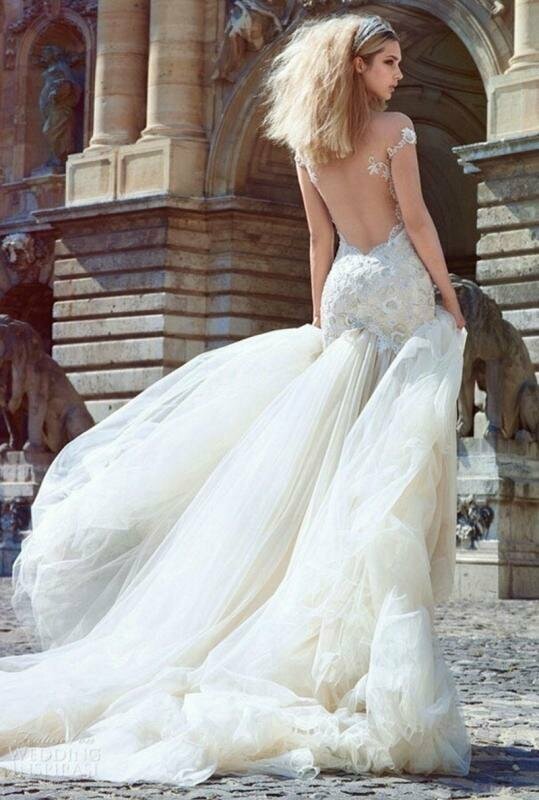 Хотели бы себе свадебное платье, которое выглядит так, будто вы извергаете из своих низов шифон?