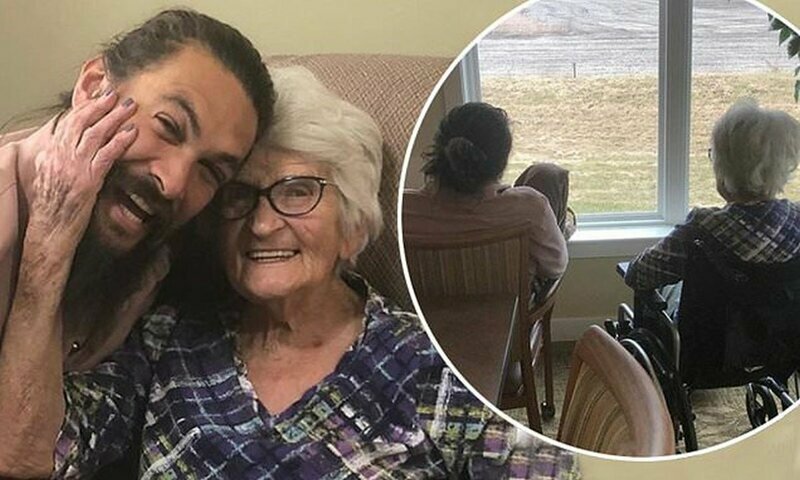 Джейсон Момоа потусовался со своей бабушкой и поделился трогательными фотографиями