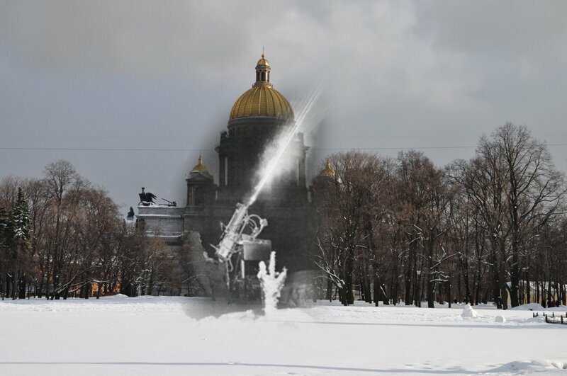 Ленинград 1942-2010 Сенатская площадь. Счетверенный пулемет Максим на службе ПВО 