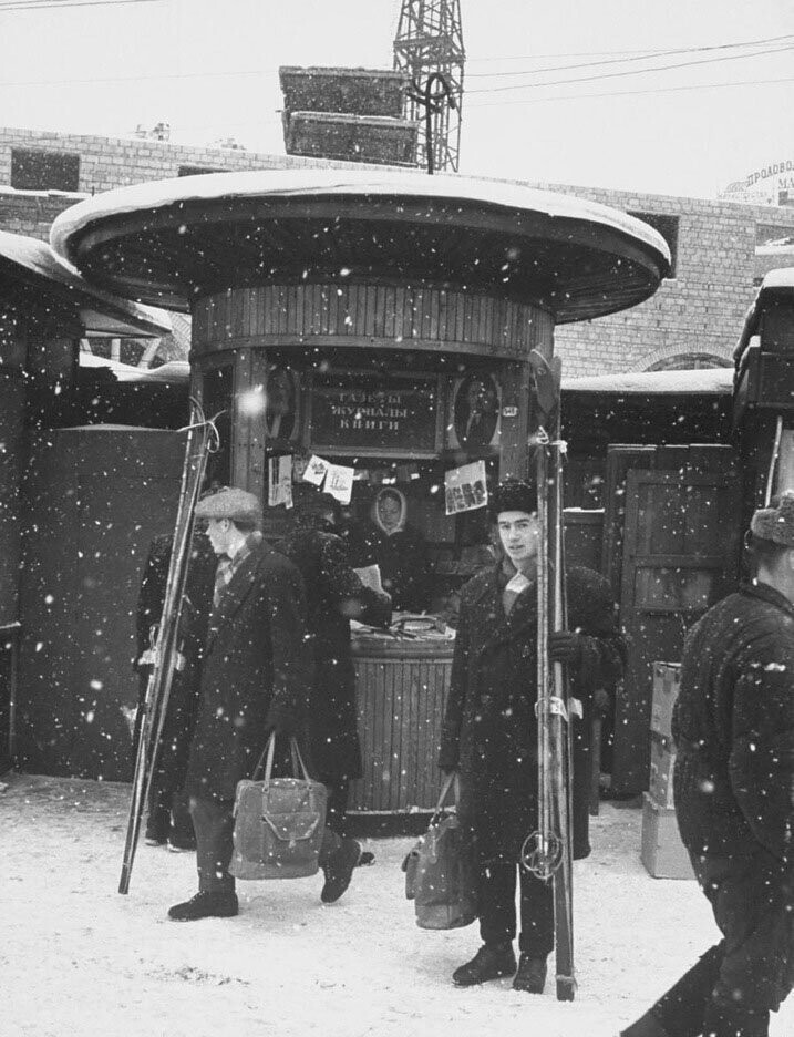 Фотографии зимней Москвы разных лет