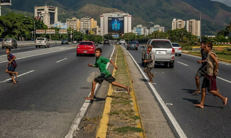 Дети улиц: фоторепортаж из Каракаса