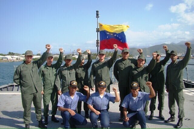Военные Венесуэлы - за законного президента Мадуро. Дальнейшие события