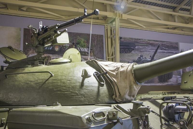 Рассказы об оружии. Танк Т-54 снаружи и внутри