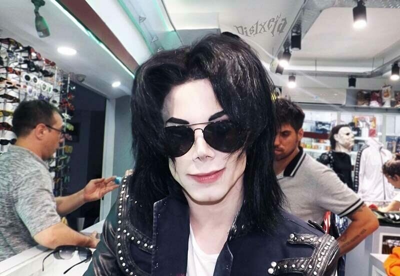 Парень из Аргентины потратил около 30 тыс. долларов, чтобы выглядеть как Майкл Джексон