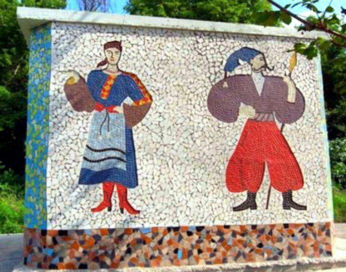 Остатки более развитой цивилизации: национальные и фольклорные мотивы в советских мозаиках