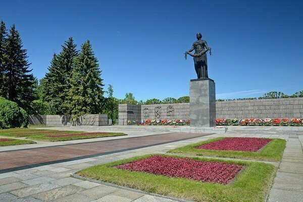 75-лет со дня снятия блокады: президент отметил важность сохранения памяти о стойкости ленинградцев