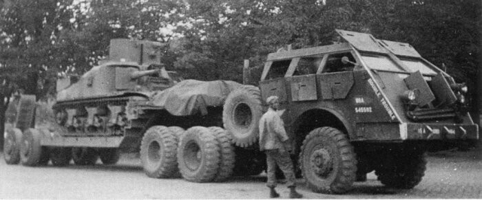 Секретное оружие Второй мировой: танк, который буквально ослеплял врага на расстоянии 2 км