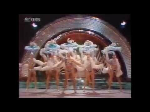 Один раз в год, на целомудренном Советском телевидении, показывали часовую пе... 