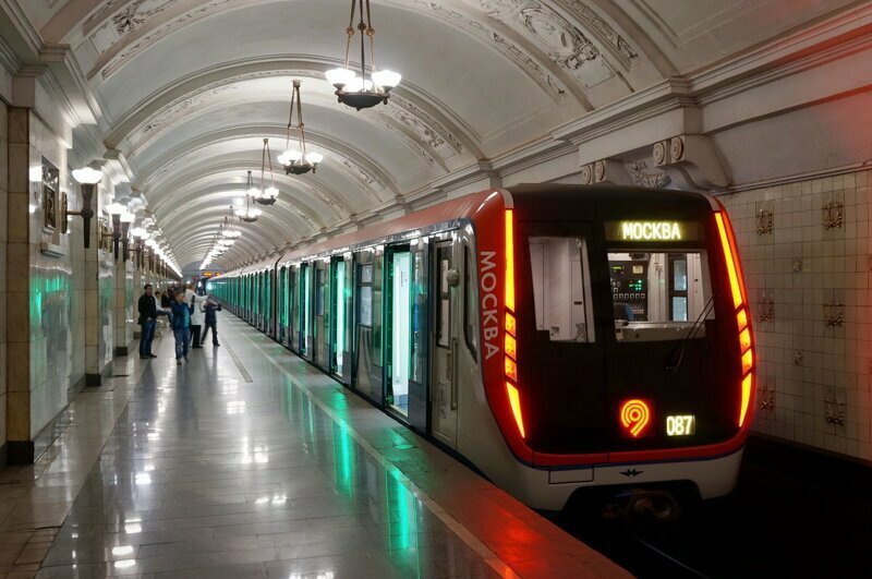 СМИ: в метро Москвы введут зональную тарификацию. Как это отразится на ценах?