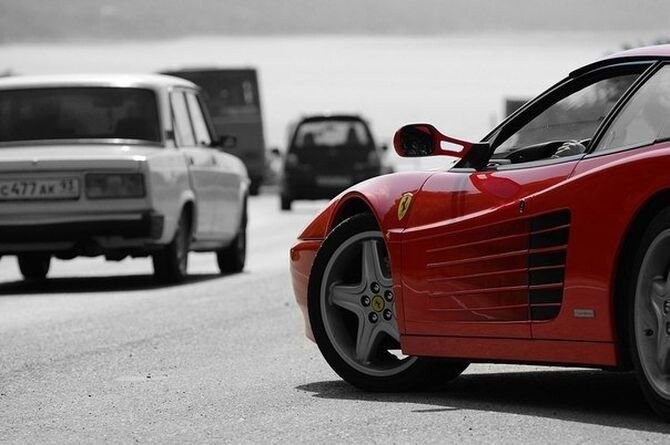 Редкие автомобили в России и их истории: Ferrari Testarossa