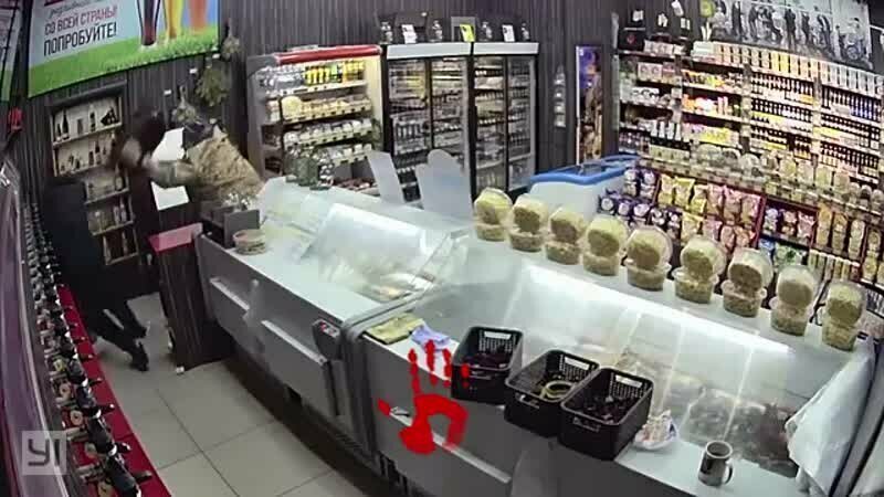 В Челябинской области совершено ну просто ОЧЕНЬ "дерзкое нападение" на магазин разливного пива 